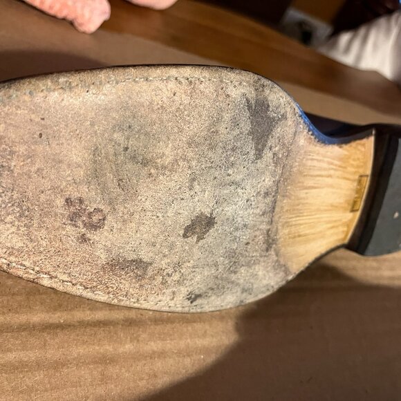 Allen Edmonds \